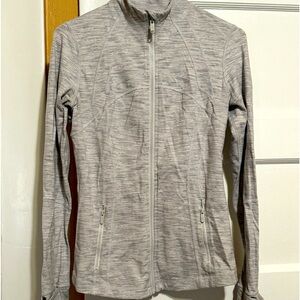 Lululemon scuba zip up jacket in grey, women’s size 8